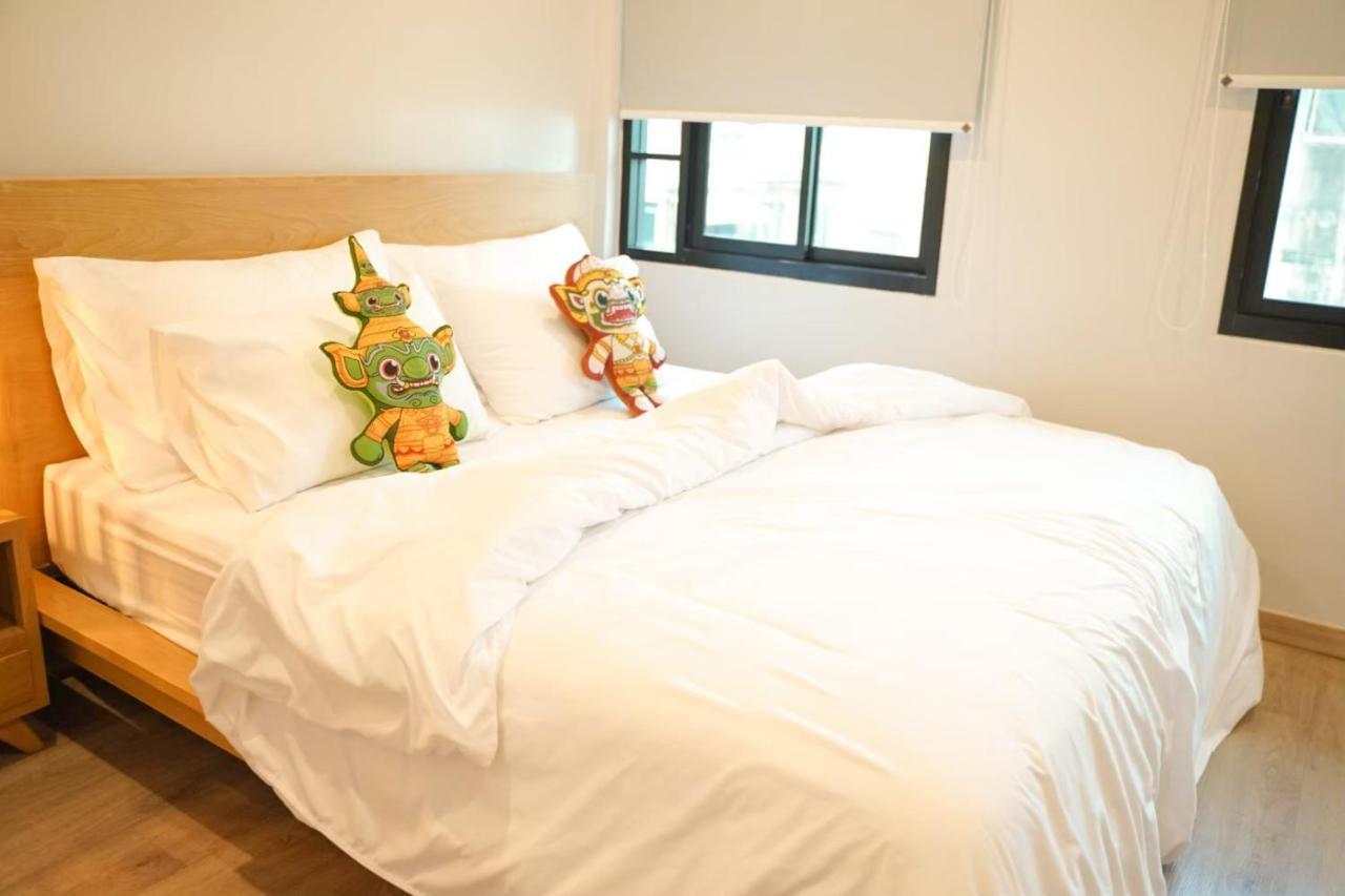 בנגקוק Yakthai Poshtel מראה חיצוני תמונה
