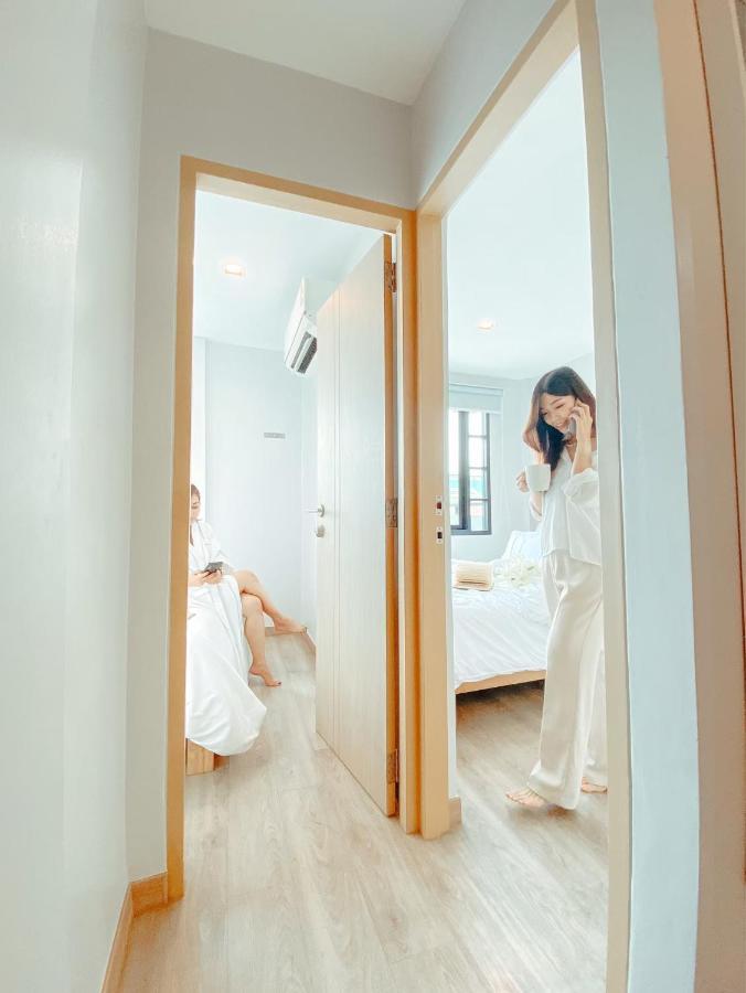 בנגקוק Yakthai Poshtel מראה חיצוני תמונה